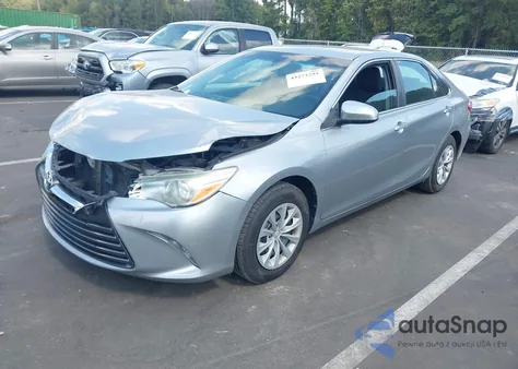 2015 Toyota Camry Le z USA, uszkodzony, nr VIN 4T4BF1FK3FR483783